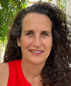 הדס קלדרון