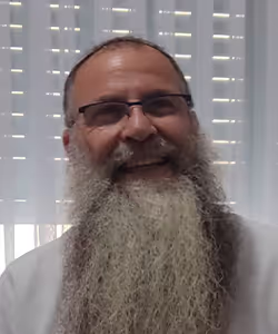 ללא קרדיט